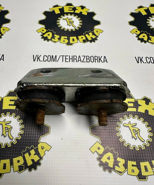 Основание крепления двигателя заднее Подушка крепления двигателя 8H8-21427-00-00 — фото 1